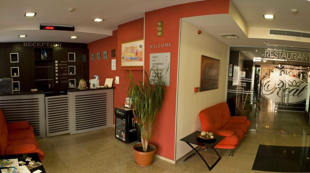 Hotel Real Plovdiv Eksteriør billede